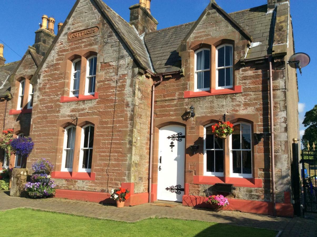 St Matthews Cottages Allonby エクステリア 写真